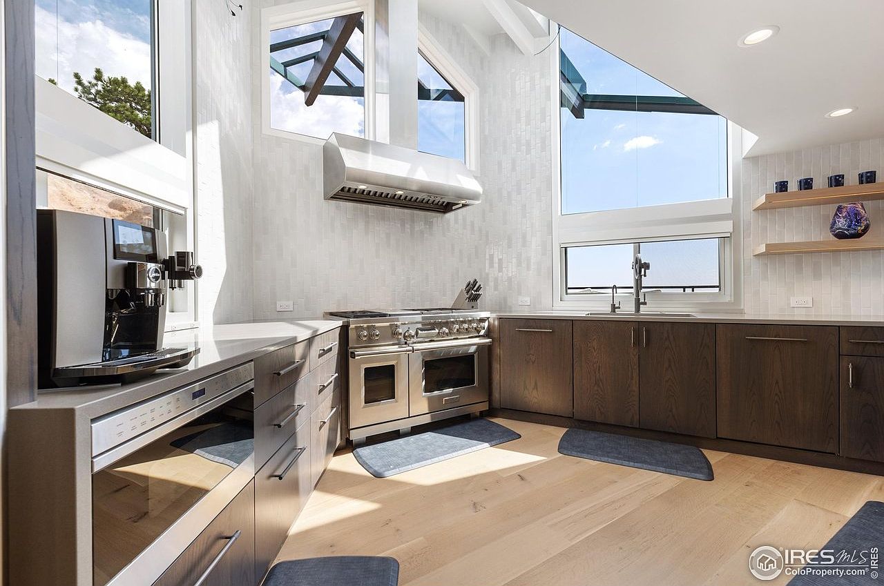 1145 Timber Ln - Photo 7