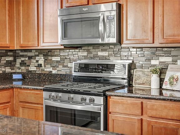 4th image of 1152 Pine Cove Ct