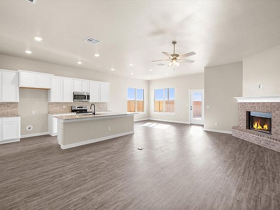 3rd image of 3712 Urbana Pl