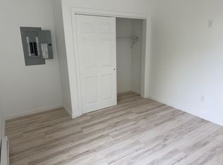 64 Pine St #3B, Ellsworth, ME 04605