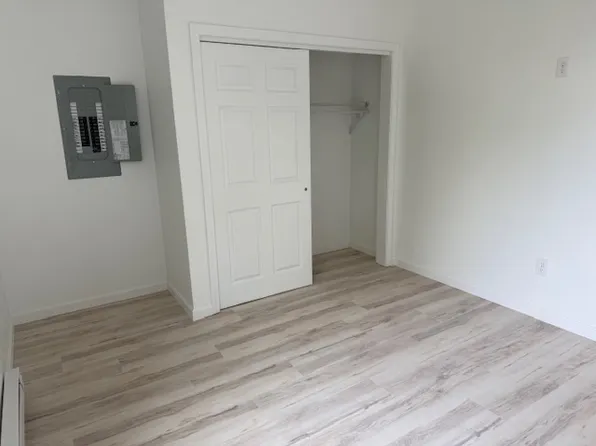 64 Pine St, Ellsworth, ME