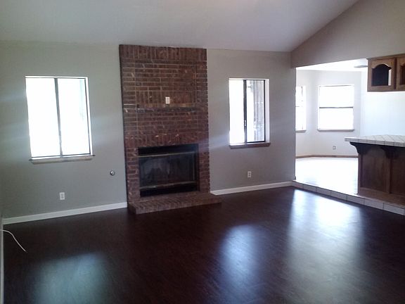 2nd image of 13342 1st Ave