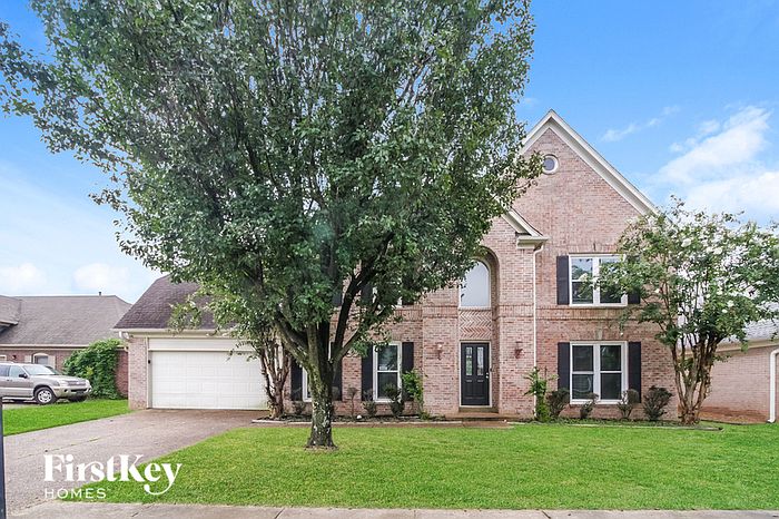 1st image of 9319 Helmsley Dr