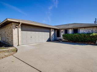 346 Pin Oak Ln, Royse City, TX 75189