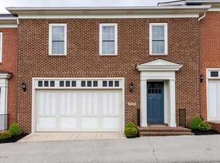8209 Maris Ct, Louisville, KY 40241