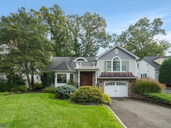 304 Lupine Way, Millburn Twp., NJ 07078