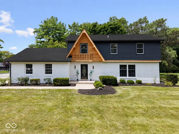 10806 E Lakeshore Dr, Carmel, IN 46033