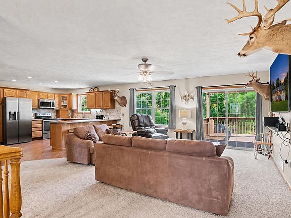 5th image of 11159 Gravel Ridge Rd