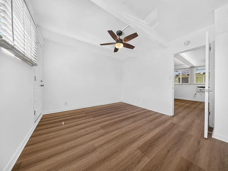 9025 National Blvd — Photo 29