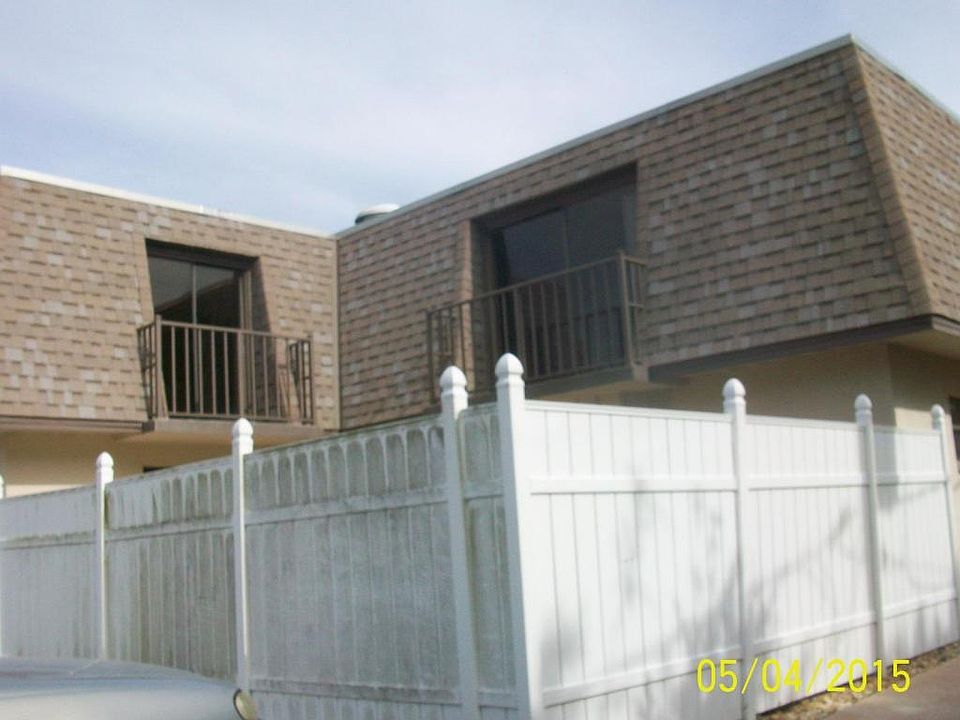 1st image of 44 Woodland Ave APT A