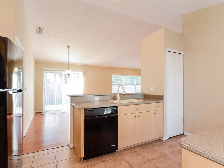 4519 Weasel Dr — Photo 7
