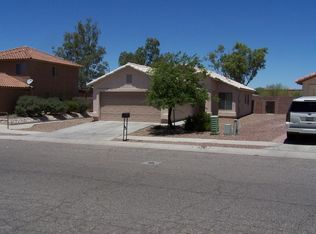 2408 W Silverbell Tree Dr, Tucson, AZ 85745