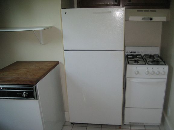 2nd image of 1392-1396 Amherst St #1392-2