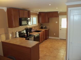 742 E 4th St, Boyertown, PA 19512