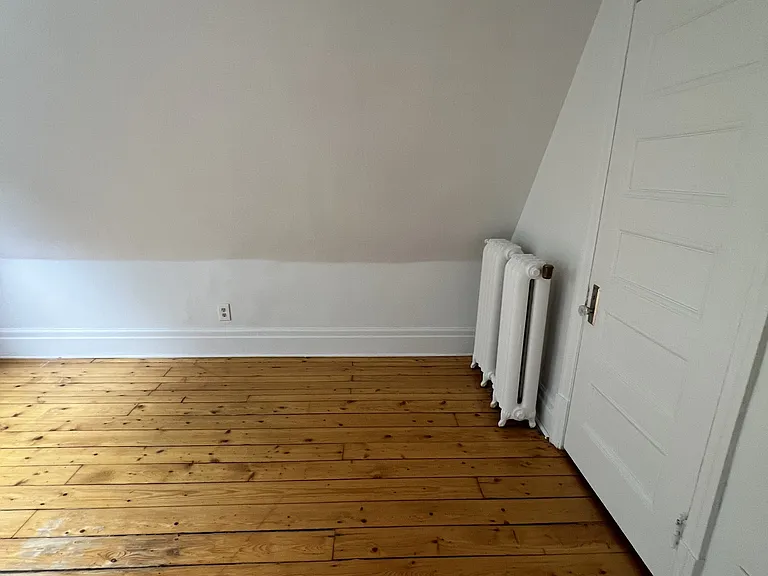 301 Wilbrod St #7 — Photo 17