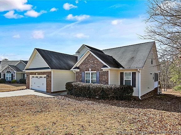 2nd image of 204 Berkshire Ct