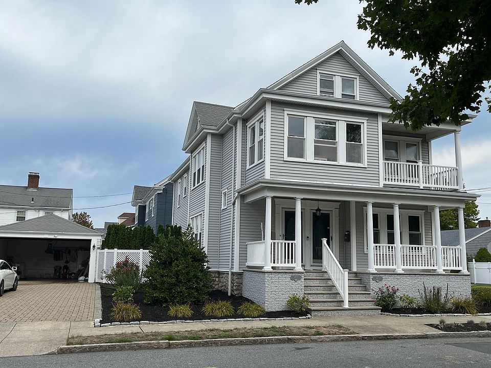 1st image of 403-405 W Clinton St #2
