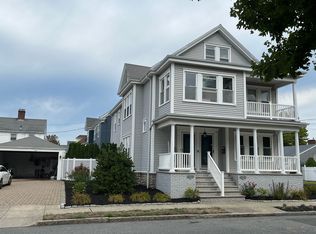 403-405 W Clinton St #2, New Bedford, MA 02740