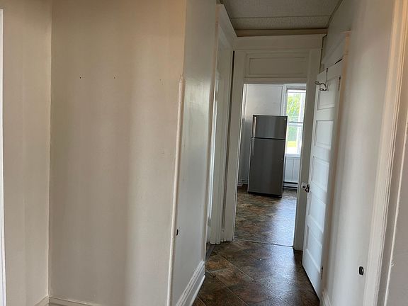 4th image of 415-417 W Washington St #415-2FE