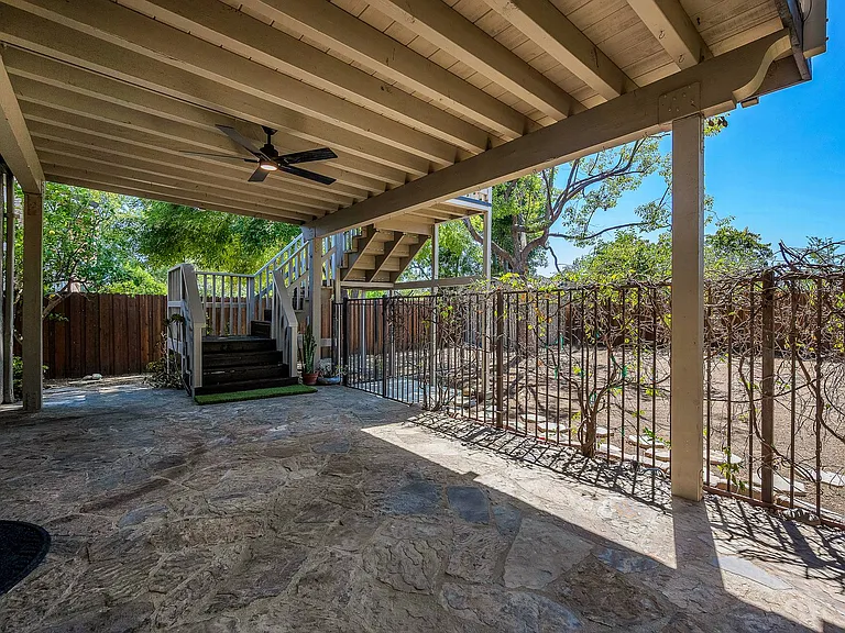 2655 Calle Abedul — Photo 22