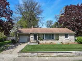 2218 Pioneer Rd, Saint Joseph, MI 49085