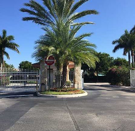 3rd image of 11551 NW 68th Ter