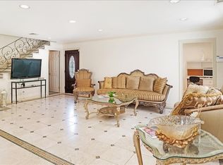 4421 Prospect Ave, Los Angeles, CA 90027