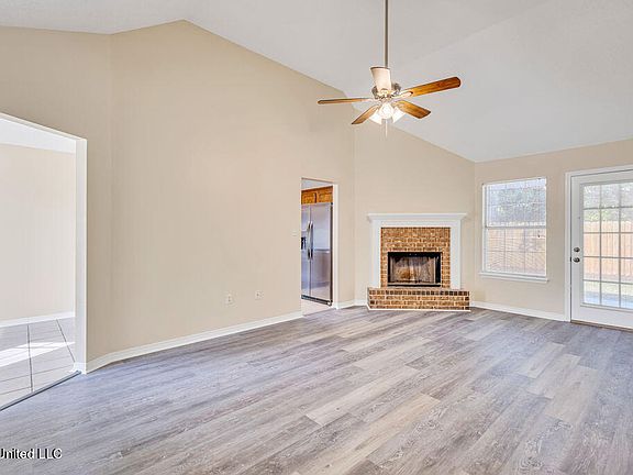 4th image of 13122 Trailwood Dr