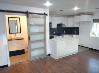 7046 Enfield Ave, Reseda, CA 91335