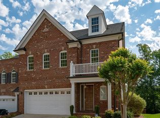 28 Midland Park Ln, Greensboro, NC 27455
