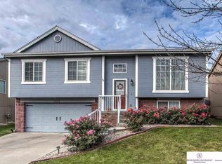 18738 Borman St, Omaha, NE 68135