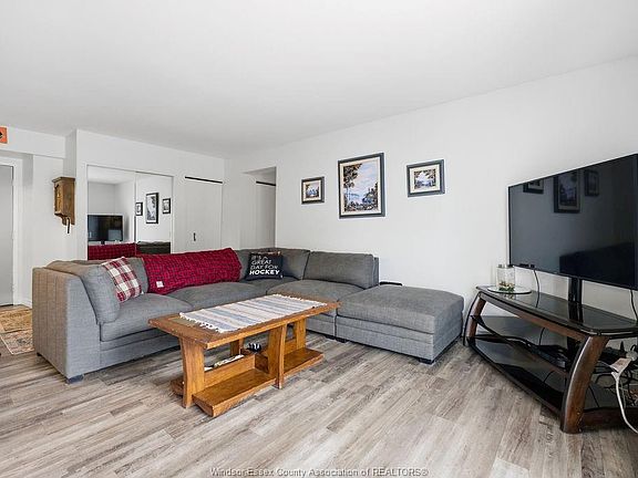 4th image of 8591 Riverside Dr E #1008