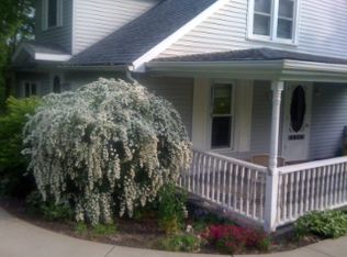 38 Old Coach Rd, Athens, OH 45701