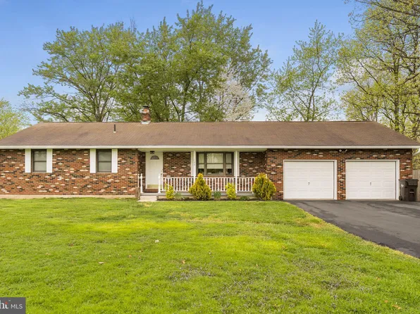 125 E Central Ave, Telford, PA 18969