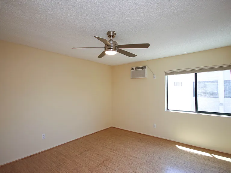 874 S Marengo Ave #10 — Photo 20