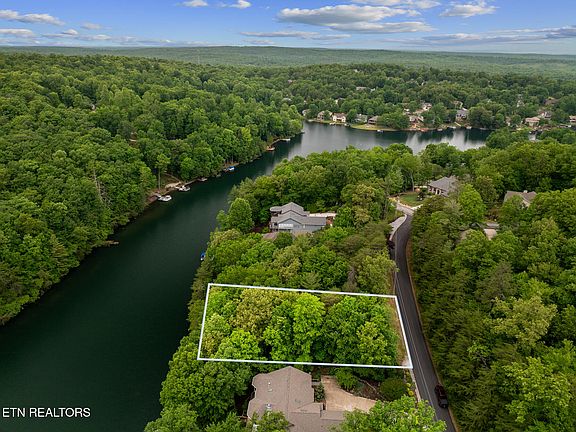 4th image of 106 Chatham Ln
