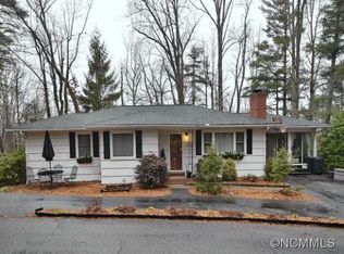 535 Walnut Loop, Laurel Park, NC 28739