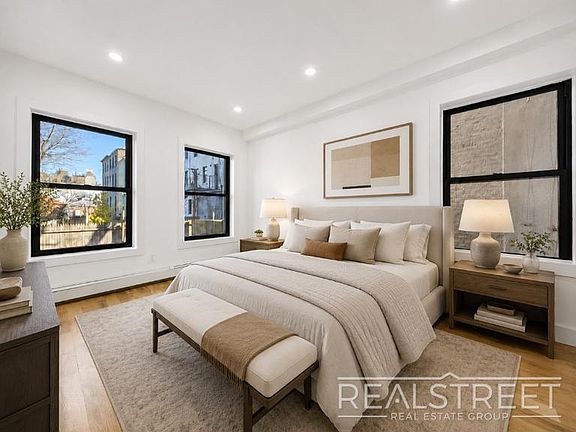 3rd image of 445 Classon Ave APT 2