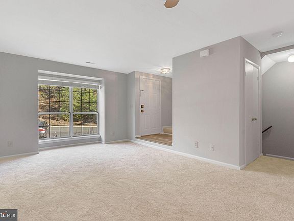 3rd image of 303 Providence St #303