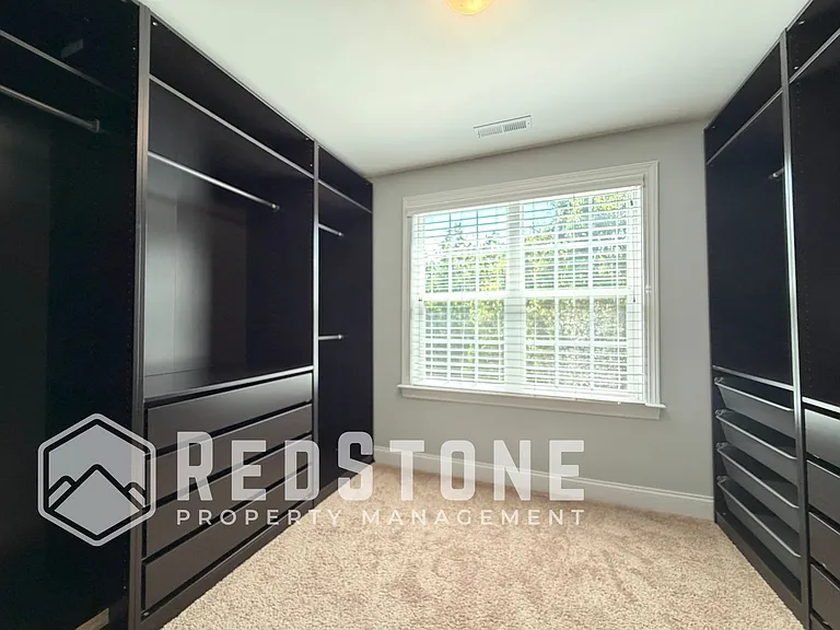 1823 Buxton Way — Photo 29