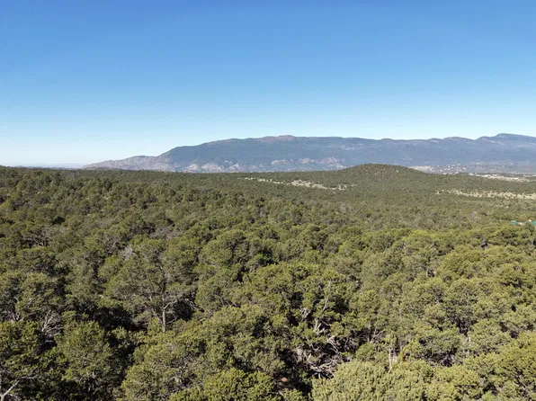 21 Cresta Vista Ct, Tijeras, NM 87059