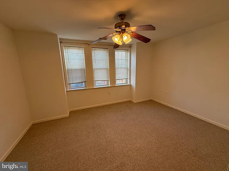 4304 Lancaster Ave #2 — Photo 6