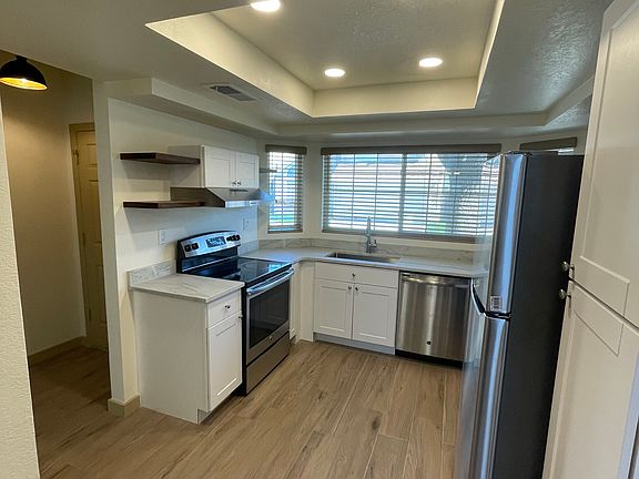 2nd image of 3549 E Montreal Pl
