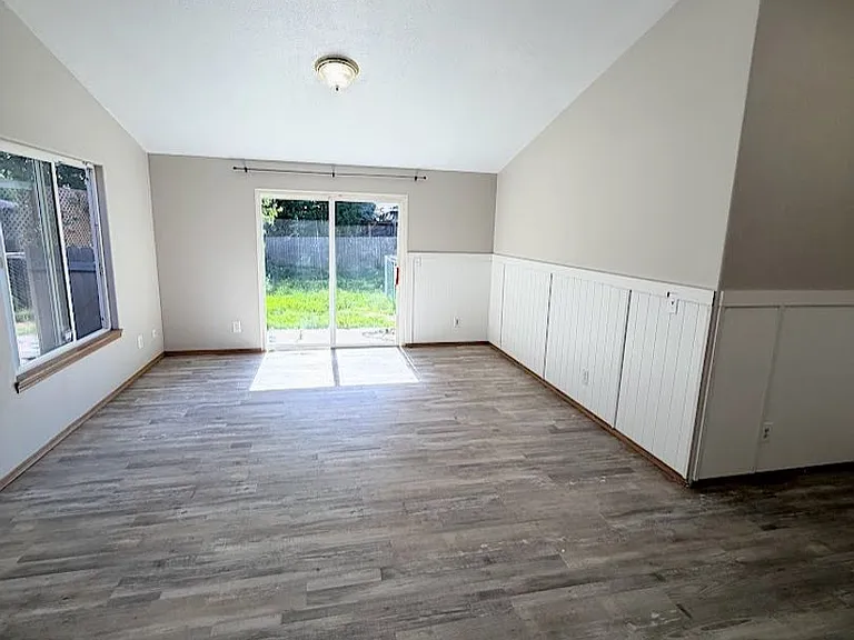 5188 Perry St NE — Photo 9