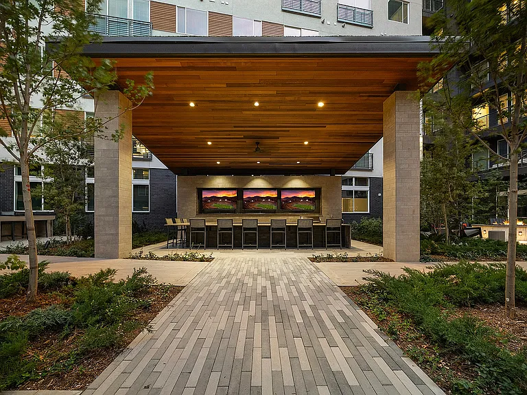Hanover Springfield — Photo 17