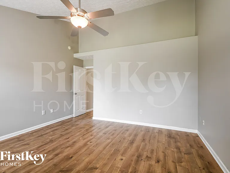 11263 Hearthstone Dr — Photo 8