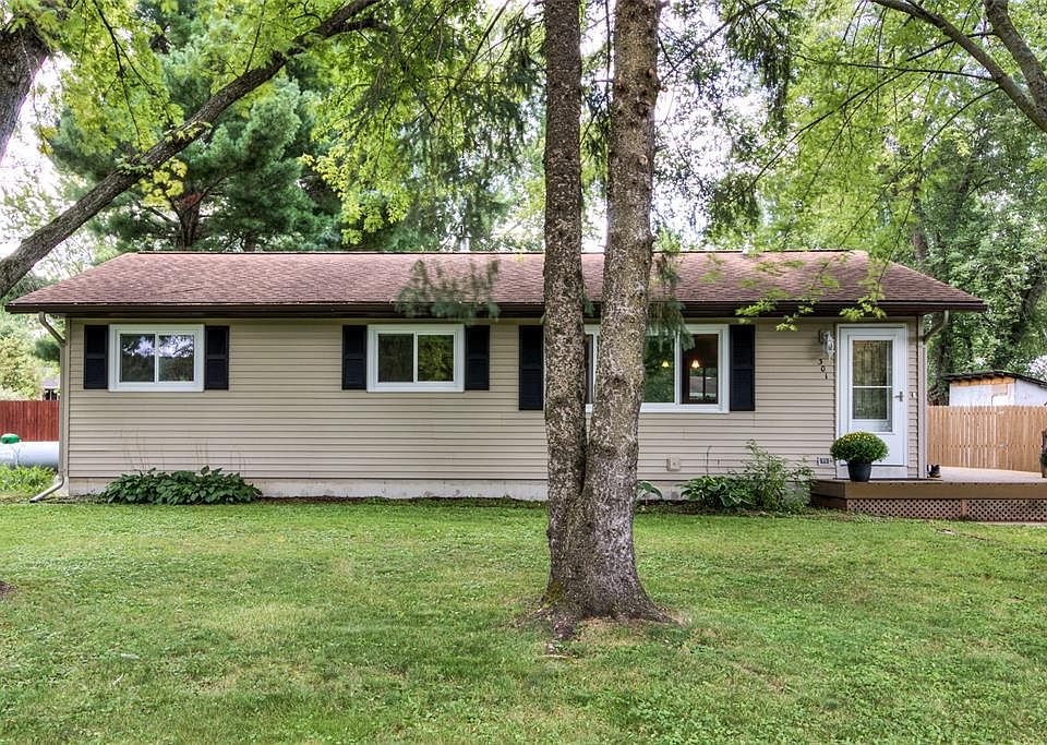 1st image of 301 Wapiti Lane