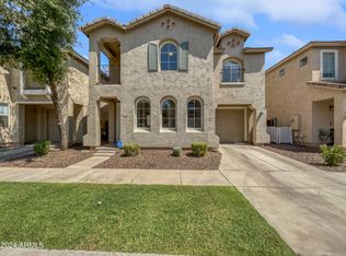 1504 E Mobile Ln, Phoenix, AZ 85040