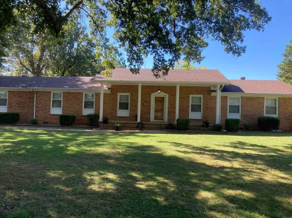 792 N Royal Ave, Piggott, AR 72454