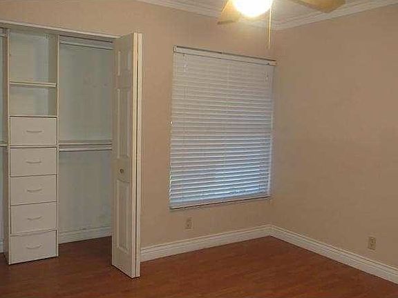 4th image of 643 Woodgate Ln